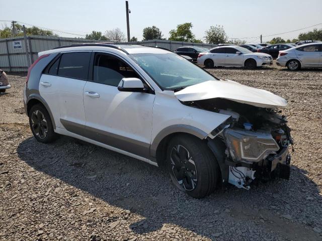 VIN KNDCT3L16P5076328 2023 KIA Niro, Wave no.4