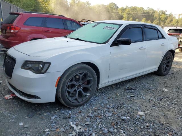 VIN 2C3CCAAG2JH320606 2018 Chrysler 300, Touring no.1