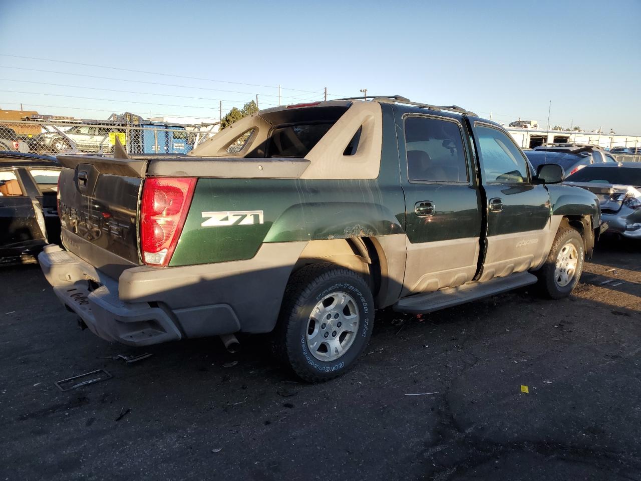 Lot #2943395800 2003 CHEVROLET AVALANCHE