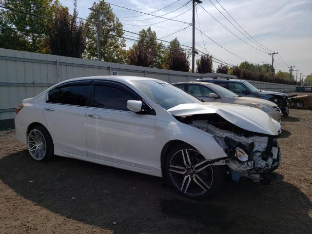 VIN 1HGCR2F13HA006817 2017 Honda Accord, Sport Spec... no.4