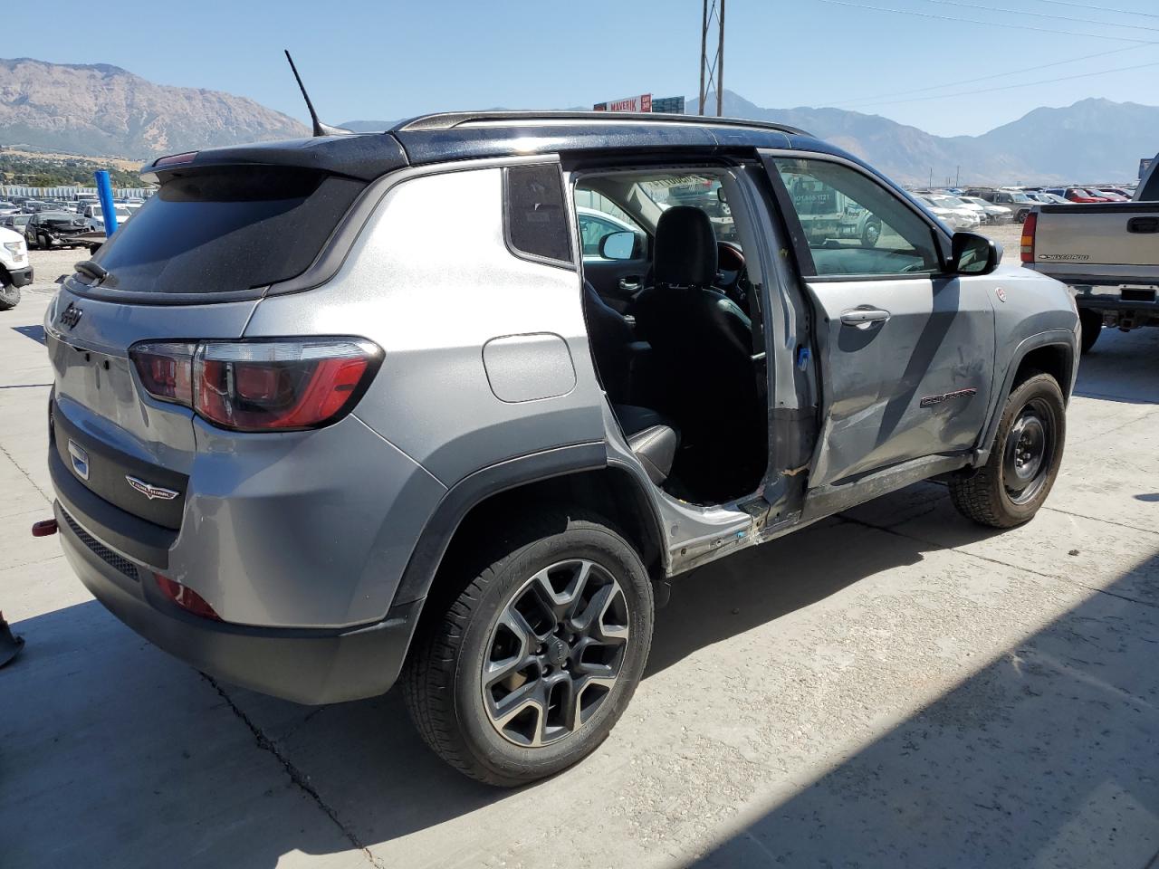 JEEP COMPASS TRAILHAWK