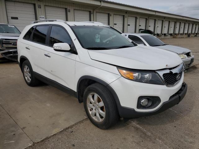 VIN 5XYKT3A69DG346830 2013 KIA Sorento, LX no.4