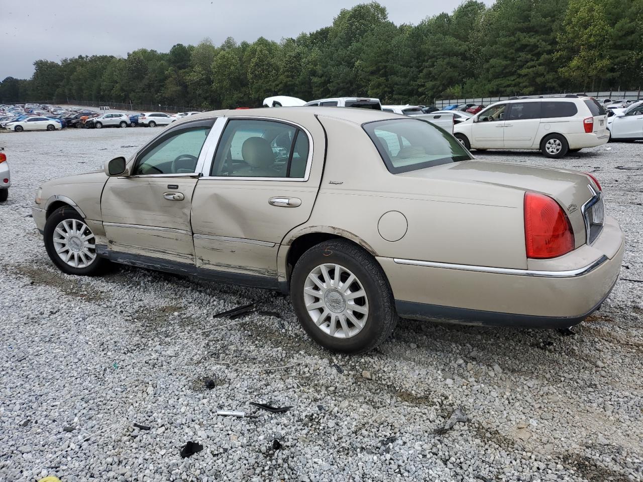 Lot #2926347357 2006 LINCOLN TOWN CAR D