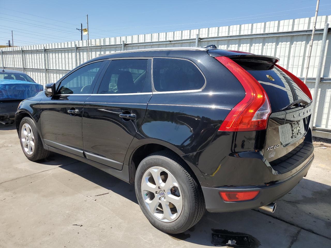 Lot #2969815275 2013 VOLVO XC60 3.2