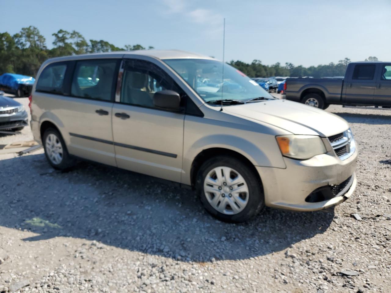 Lot #3027199296 2014 DODGE GRAND CARA