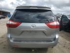 TOYOTA SIENNA LE photo