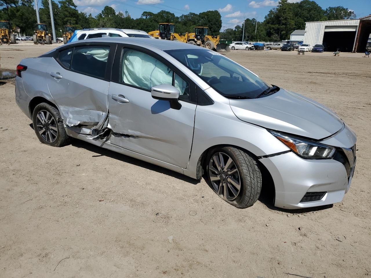 Lot #2935902762 2020 NISSAN VERSA SV