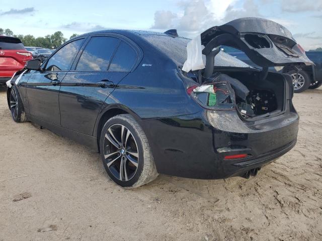 VIN WBA8E1C5XJA758762 2018 BMW 3 Series, 330E no.2