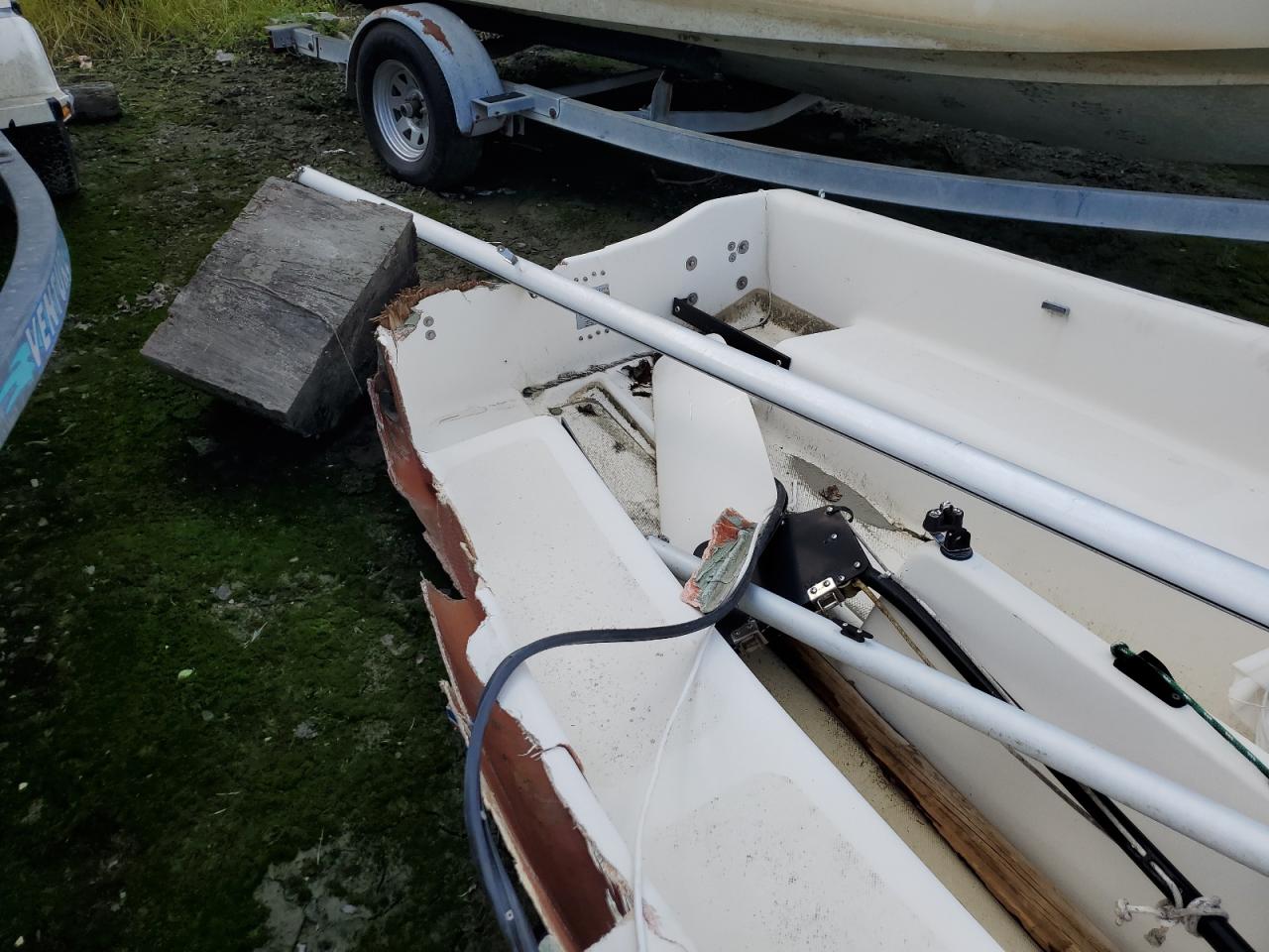 Lot #2939903019 1999 OTHER BOAT