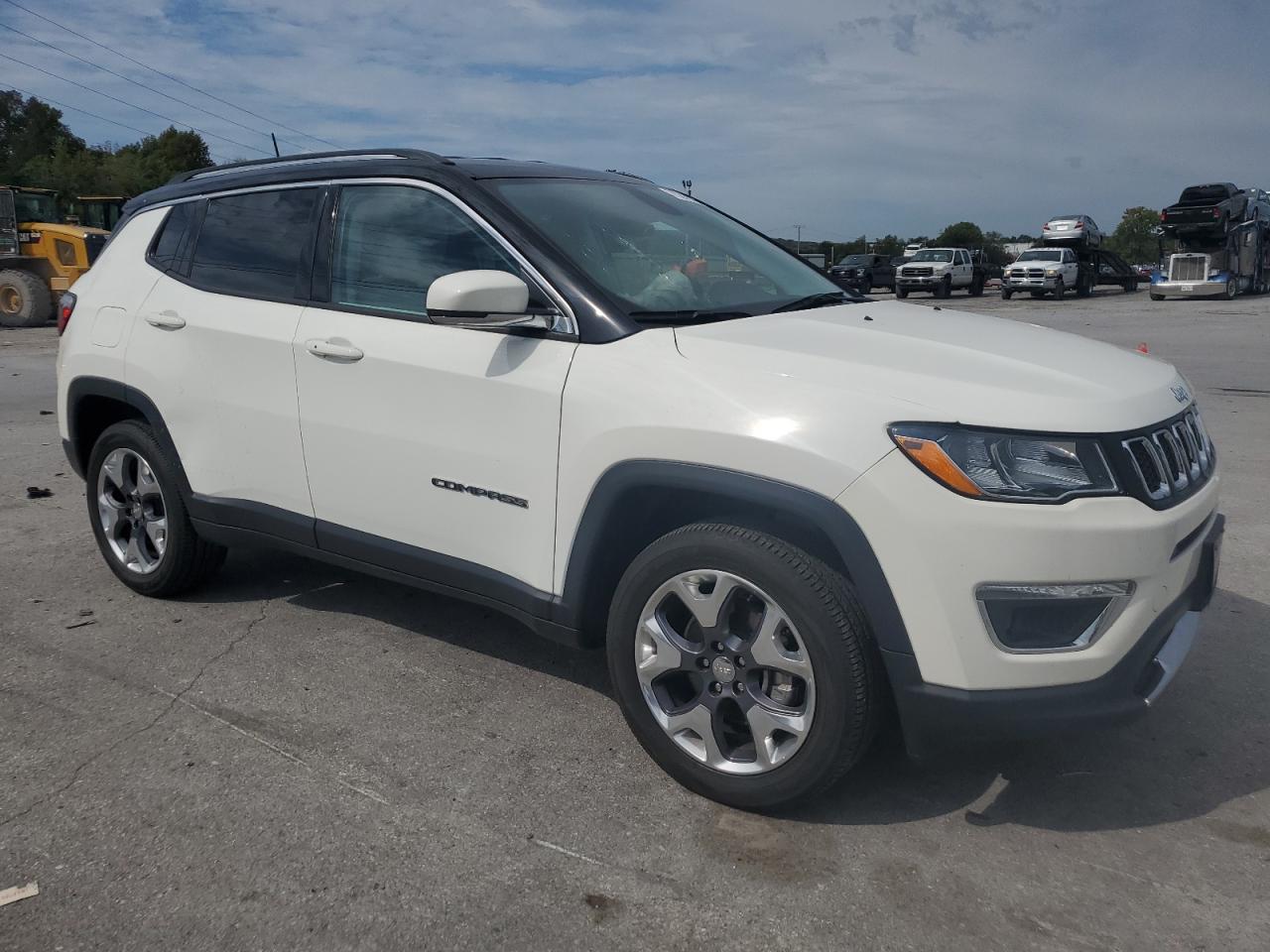 Lot #2986742280 2020 JEEP COMPASS LI