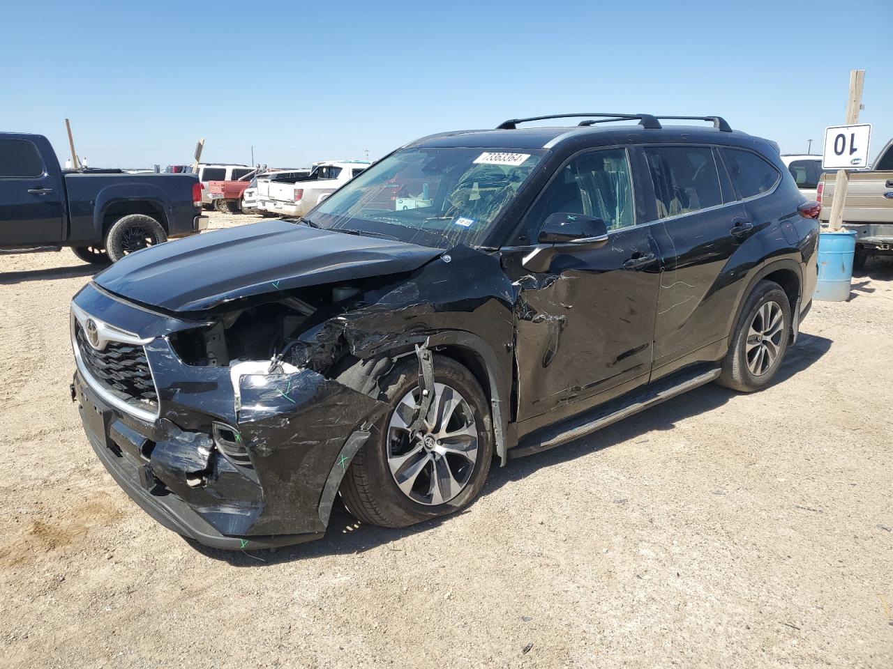 Lot #2994163296 2023 TOYOTA HIGHLANDER