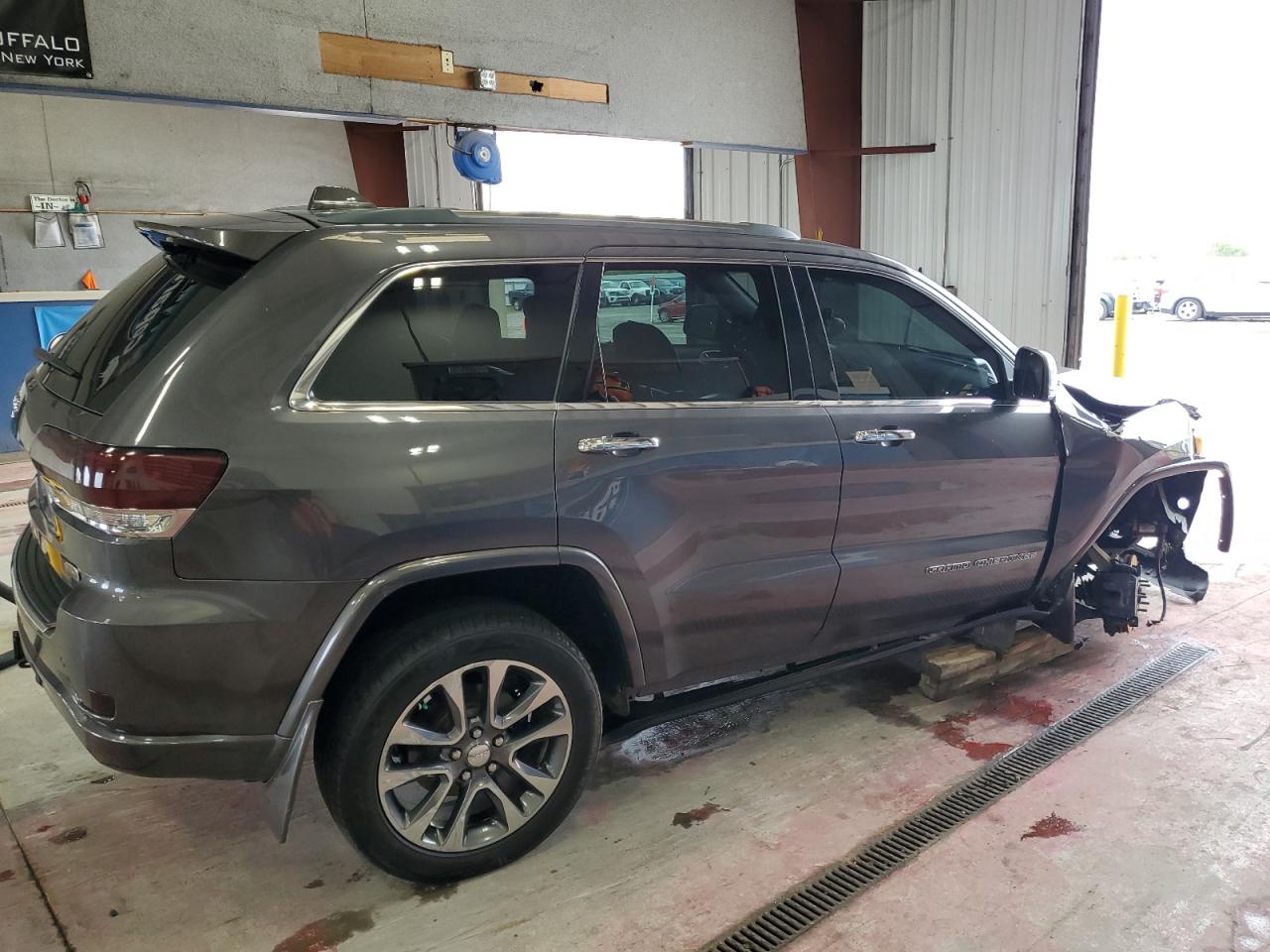 JEEP GRAND CHEROKEE OVERLAND