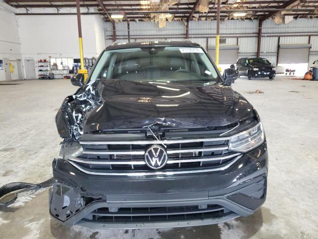 VIN 3VVMB7AX5PM005588 2023 Volkswagen Tiguan, SE no.5