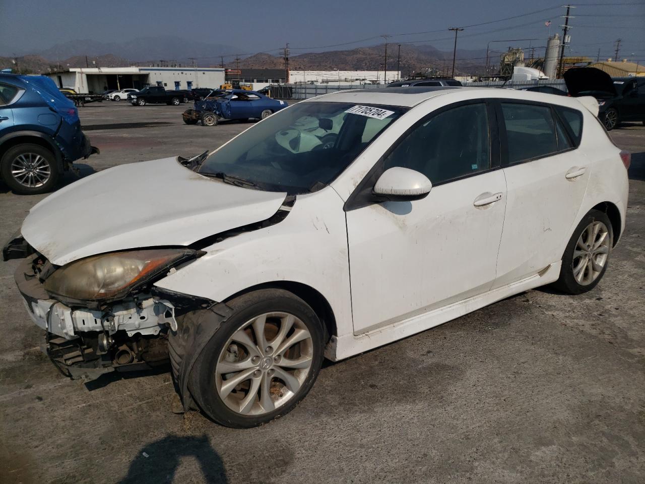 MAZDA 3 S