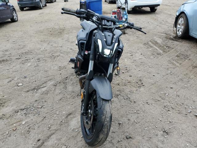 YAMAHA MT07 2022 black  gas JYARM32E5NA005195 photo #3