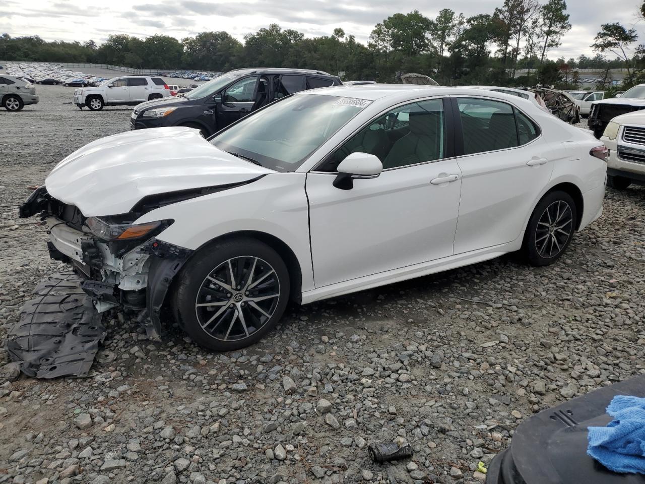 Toyota Camry 2023 SE