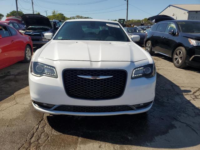 VIN 2C3CCABG3FH926731 2015 Chrysler 300, S no.5