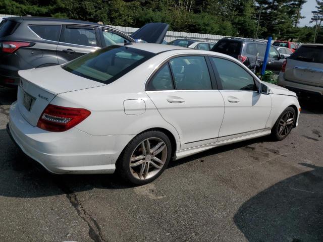 VIN WDDGF8AB2DG111258 2013 Mercedes-Benz C-Class, 3... no.3