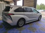 TOYOTA SIENNA LE photo