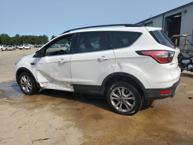 VIN 1FMCU9GD9JUB45297 2018 Ford Escape, SE no.2