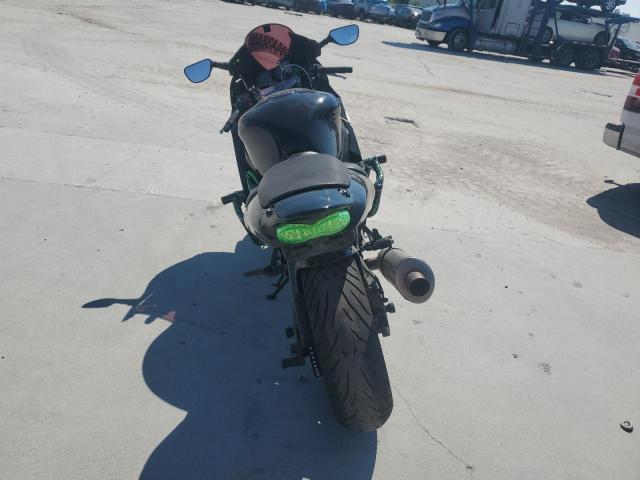 2000 KAWASAKI ZX900 E JKAZX2E11YA000380