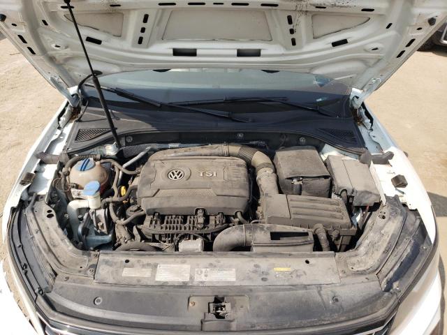 2017 VOLKSWAGEN PASSAT R-L - 1VWDT7A33HC079620