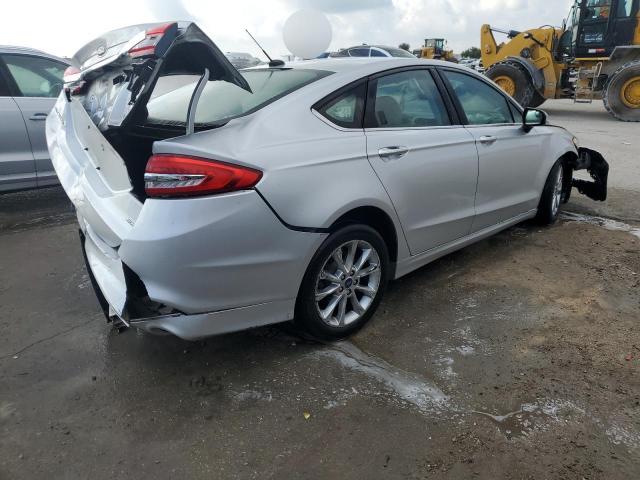 VIN 3FA6P0H71HR159991 2017 Ford Fusion, SE no.3