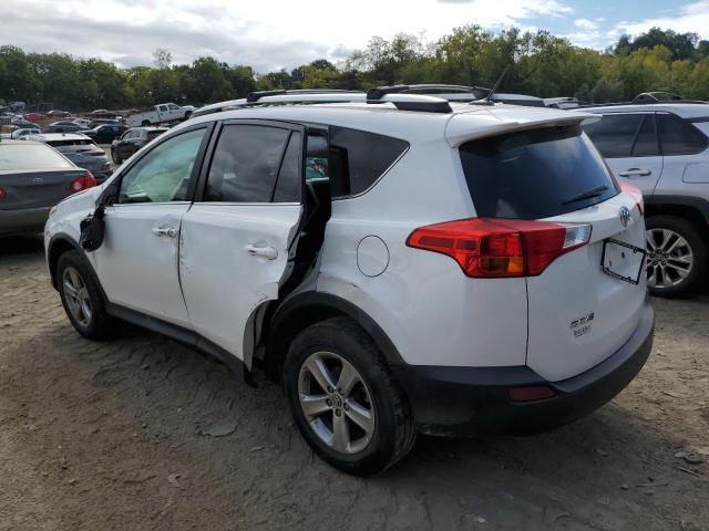 VIN 2T3RFREV2FW372331 2015 Toyota RAV4, Xle no.2