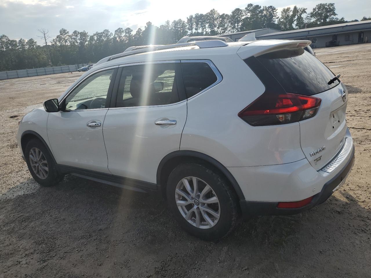 Lot #2902789268 2019 NISSAN ROGUE S