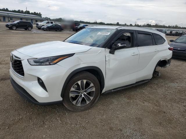 2022 TOYOTA HIGHLANDER - 5TDGZRAH2NS559843