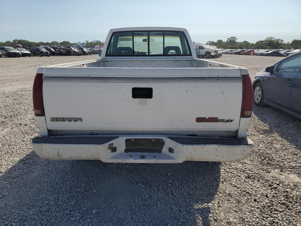 Lot #2872058245 1993 GMC SIERRA K15