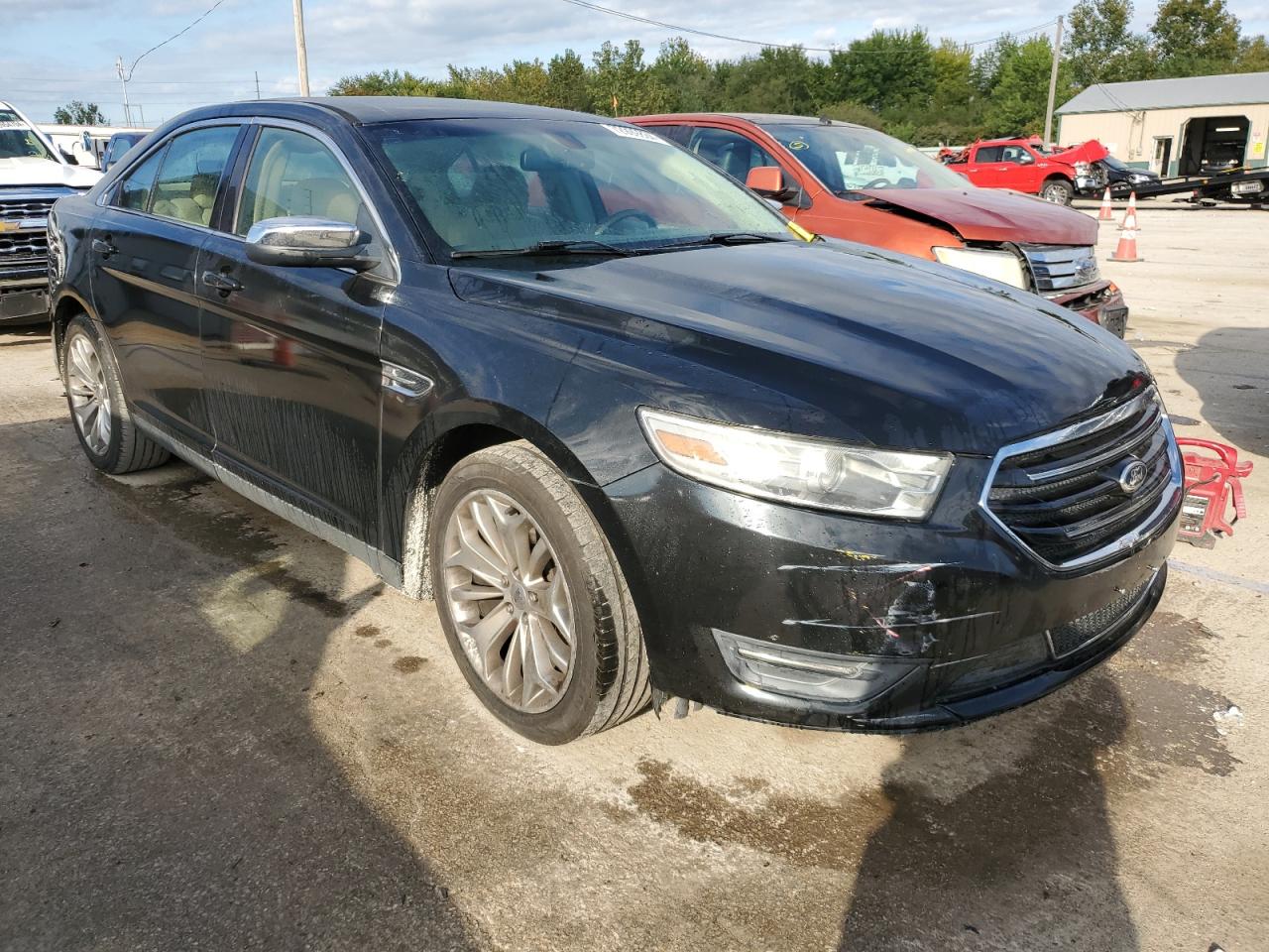 Lot #3023393291 2013 FORD TAURUS LIM