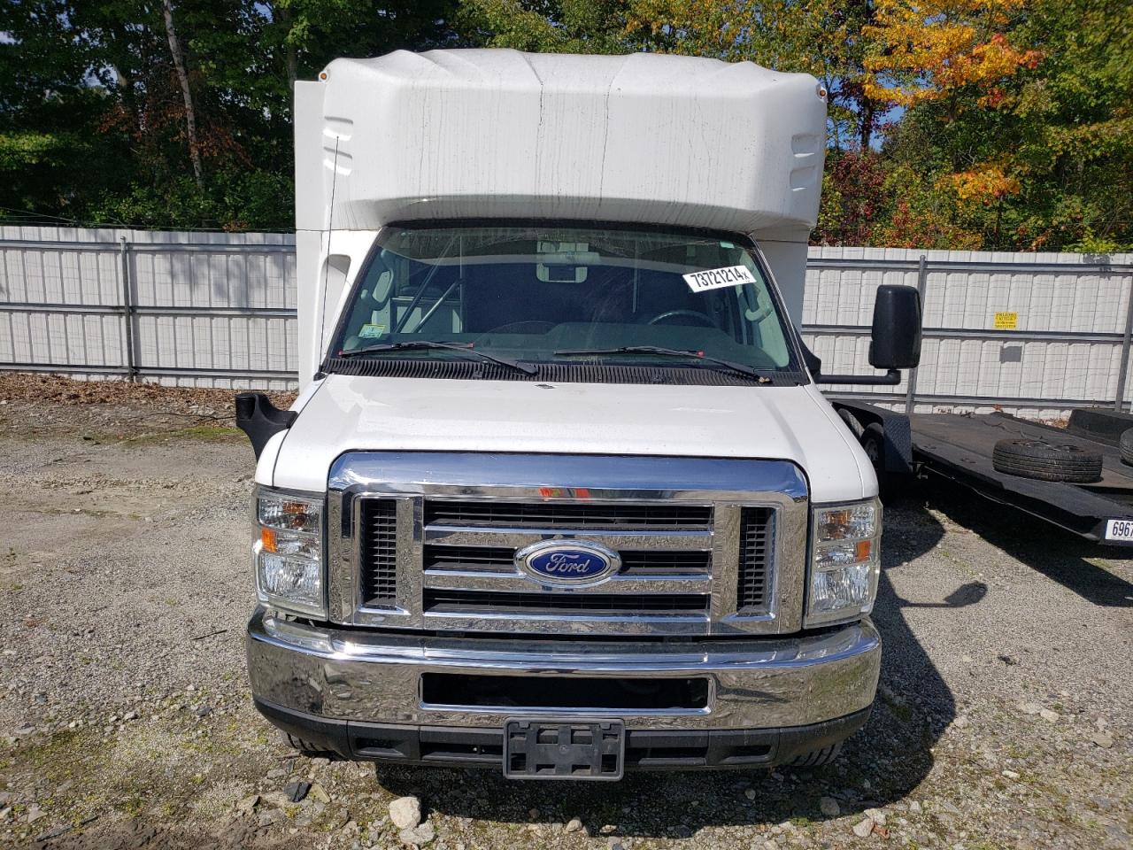 Lot #2871470367 2016 FORD ECONLINE