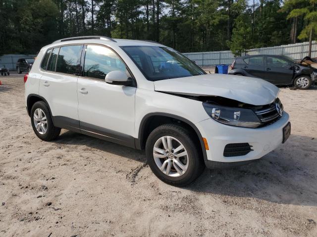 VIN WVGAV7AX7HK035804 2017 Volkswagen Tiguan, S no.4