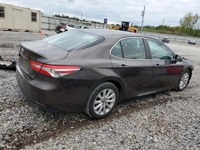 2018 TOYOTA CAMRY L - 4T1B11HK0JU542156