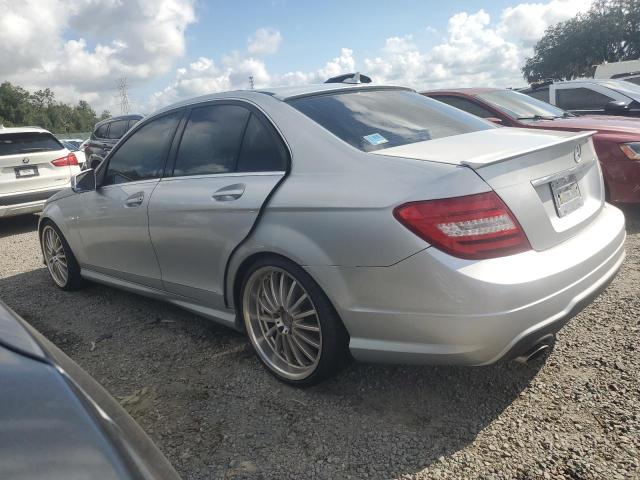 VIN WDDGF4HB6DA827405 2013 Mercedes-Benz C-Class, 250 no.2