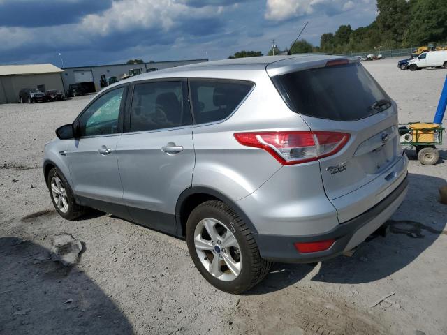 VIN 1FMCU0G71GUB88224 2016 Ford Escape, SE no.2