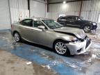 LEXUS IS 200T снимка