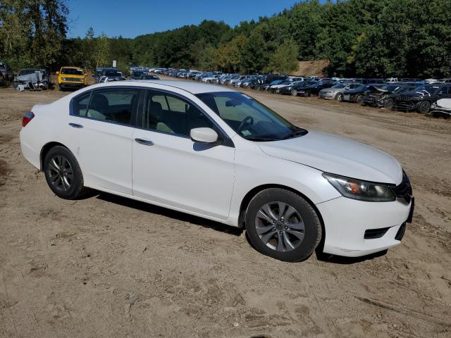 VIN 1HGCR2F3XFA275329 2015 Honda Accord, LX no.4