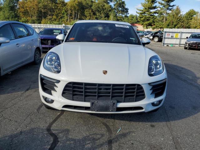 VIN WP1AA2A57HLB08342 2017 Porsche Macan no.5