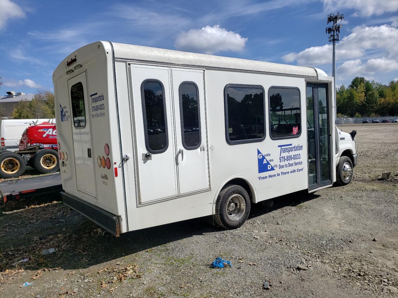 Lot #2871470367 2016 FORD ECONLINE