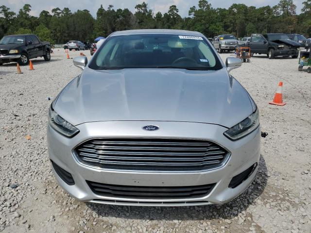 VIN 3FA6P0H77GR261858 2016 Ford Fusion, SE no.5