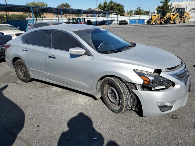 VIN 1N4AL3AP4EN386057 2014 Nissan Altima, 2.5 no.4