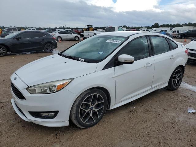 FORD FOCUS SE 2015 white  gas 1FADP3F29FL379696 photo #1