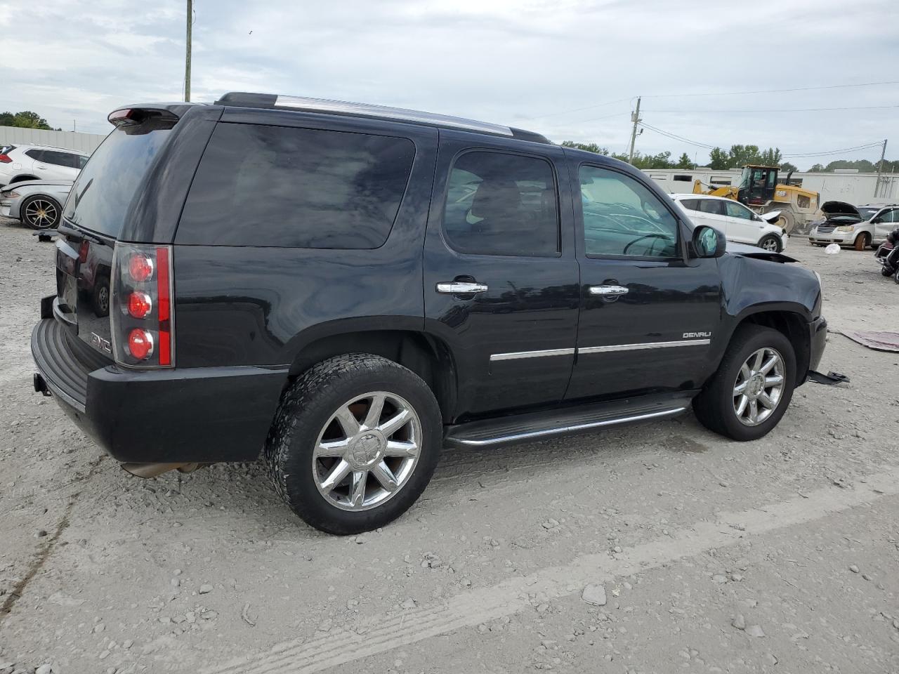 Lot #3021111186 2013 GMC YUKON DENA