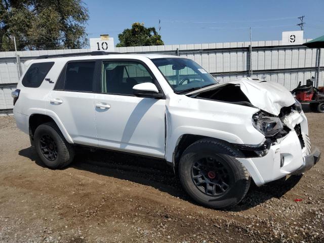 2022 TOYOTA 4RUNNER SR - JTEPU5JR0N6006846