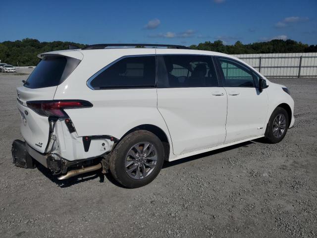 2021 TOYOTA SIENNA LE - 5TDKRKEC7MS056579