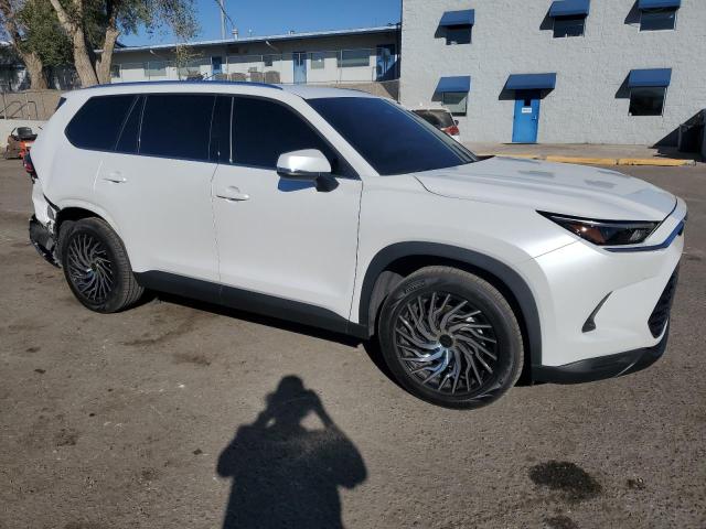 2024 TOYOTA GRAND HIGH - 5TDAAAB51RS019702