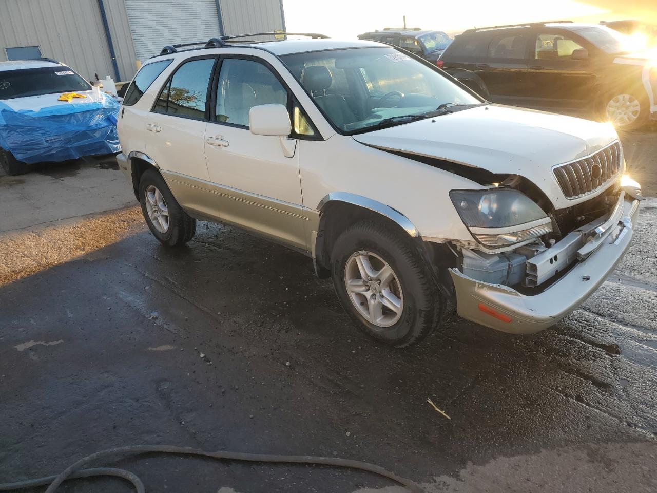 Lot #2862006665 2000 LEXUS RX 300