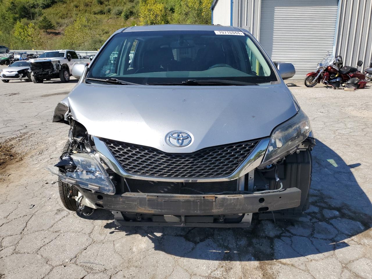 Lot #2960141204 2013 TOYOTA SIENNA SPO